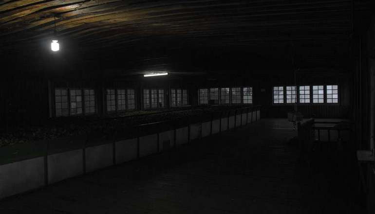 Kolukkumalai Tea Factory inside